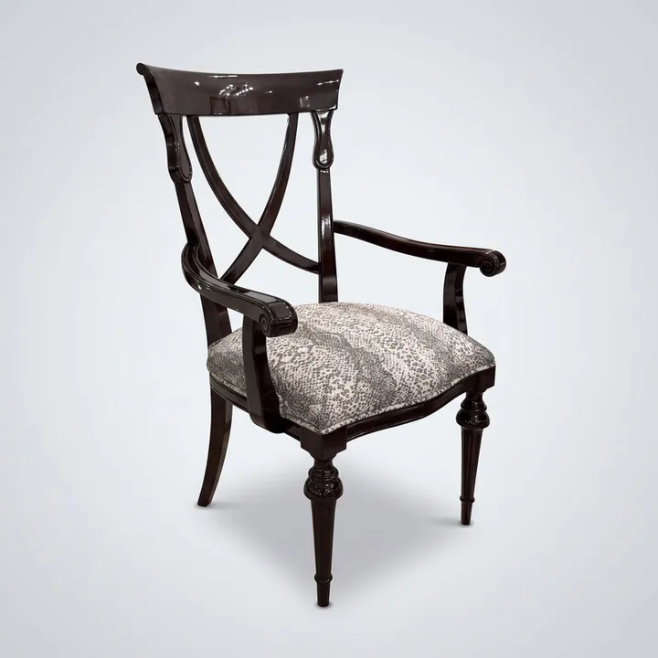 Chaise à accoudoirs Dekopa — mobilier classique fait main par Artlife 1974